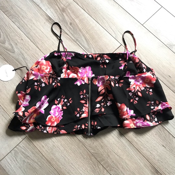 Tularosa Cullen Floral Flutter Crop Top NWT L - Picture 5 of 7
